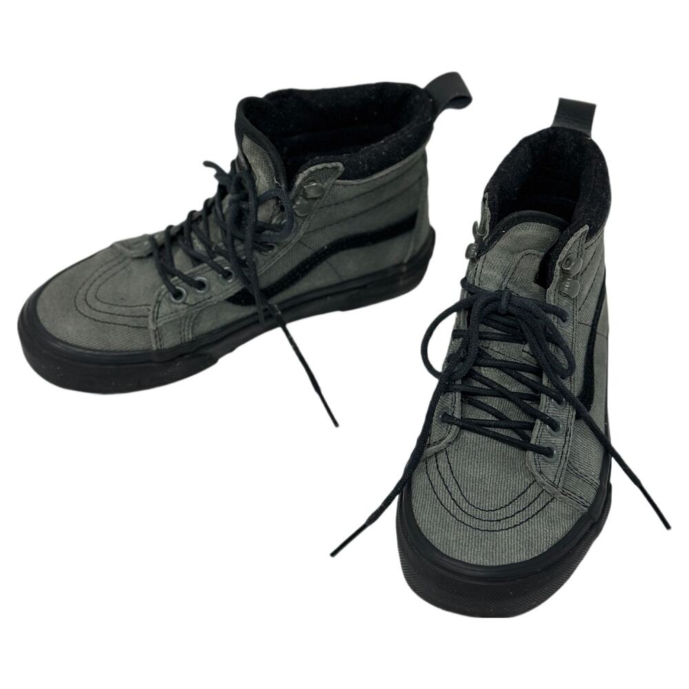 Vans Mid-Top Athletic Shoes in Olive Green and Black